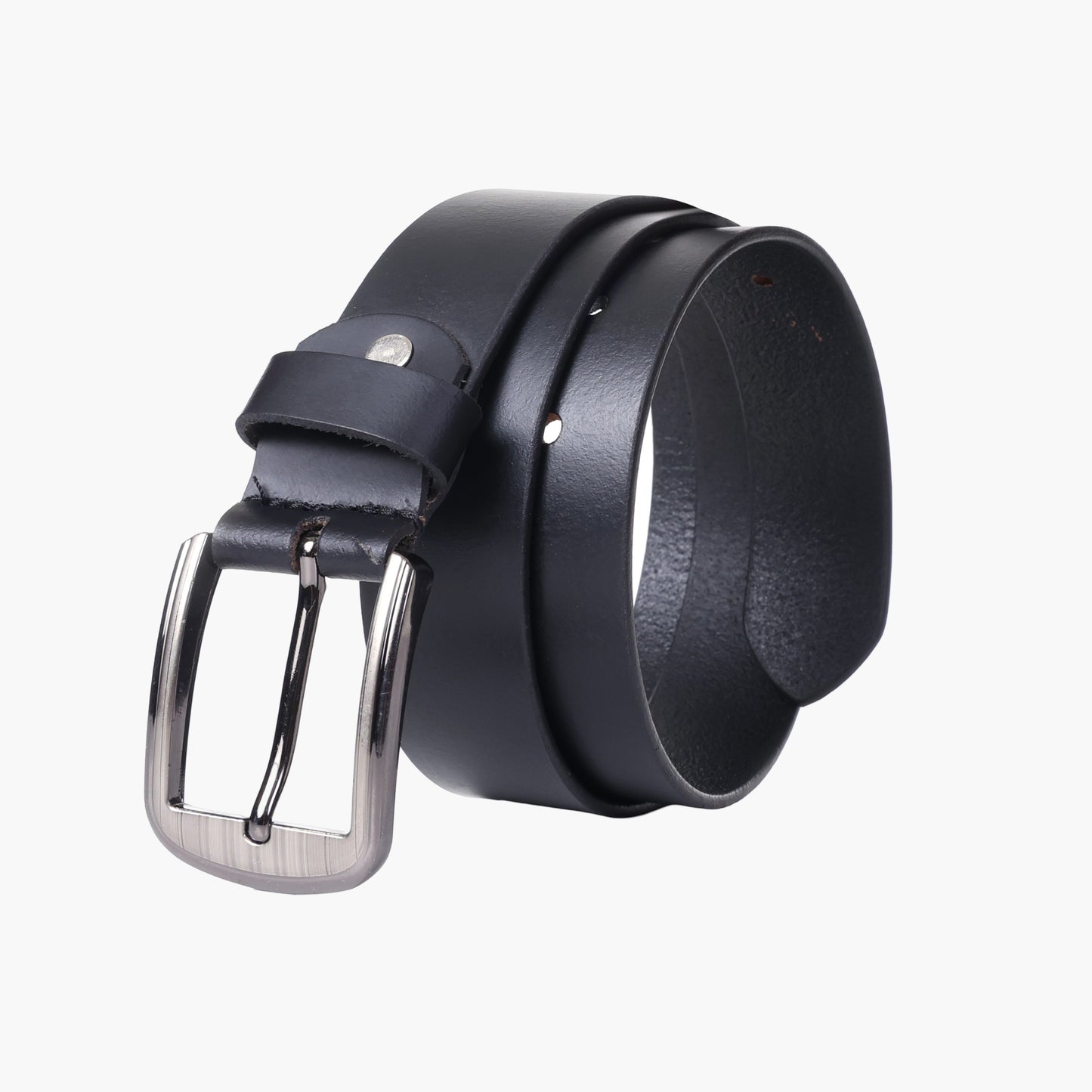 B01 Smooth black leather belt